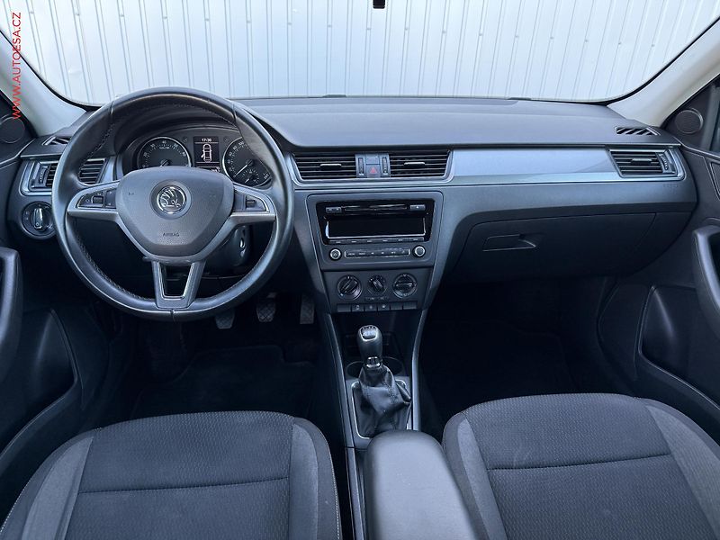 Škoda Rapid (2014) 1.2TSi, 2.maj,ČR, Fresh - fotka 8 z 16