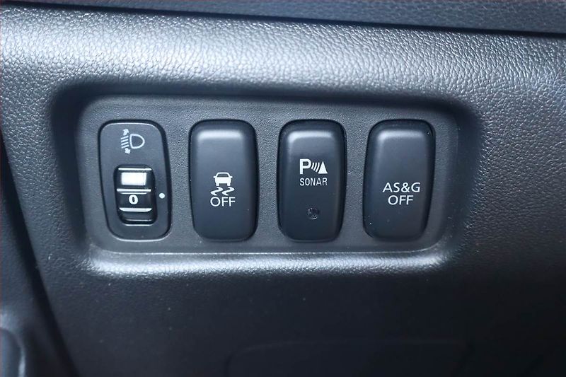 Mitsubishi ASX (2015) 1.6 MIVEC, Serv.kniha, Navi - fotka 20 z 20