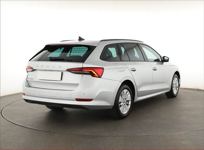 Škoda Octavia (2024) 2.0 TDI - fotka 5 z 19