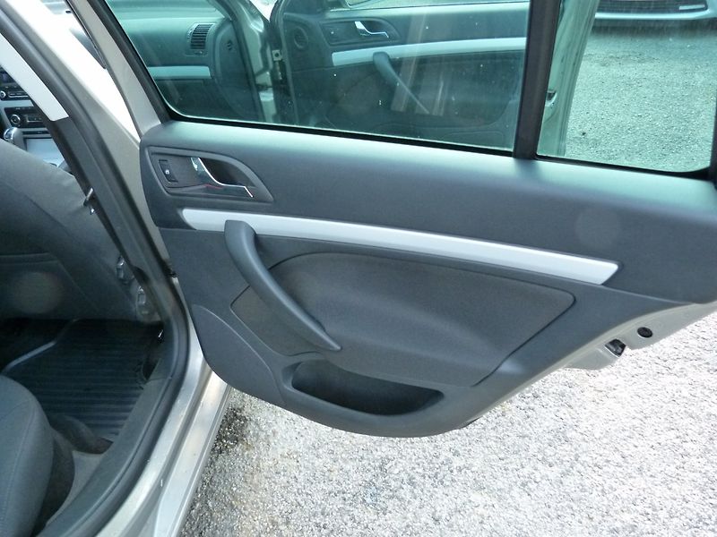 Škoda Octavia 1.4 TSI Family - fotka 21 z 27