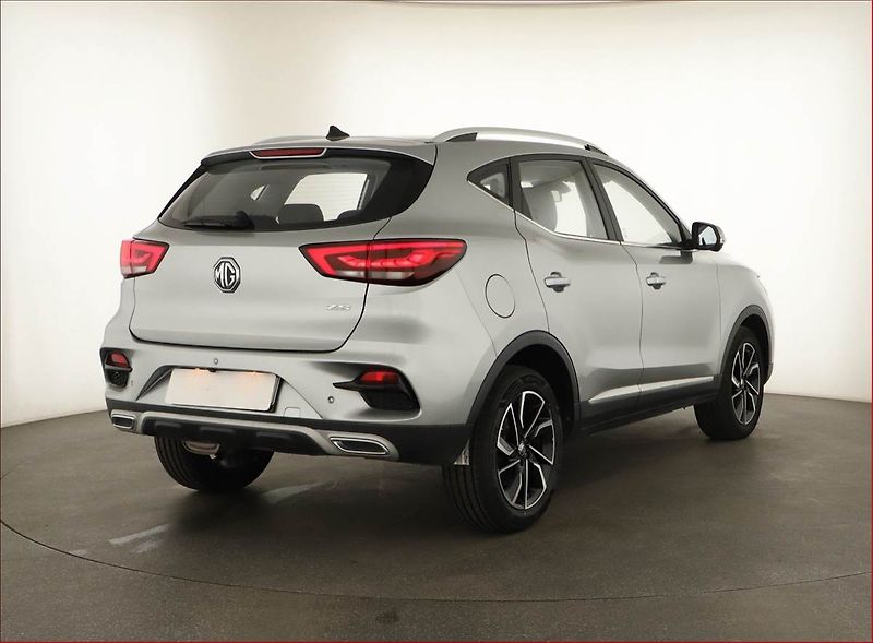 MG ZS (2023) Luxury 1.0 Turbo, Automat - fotka 5 z 20