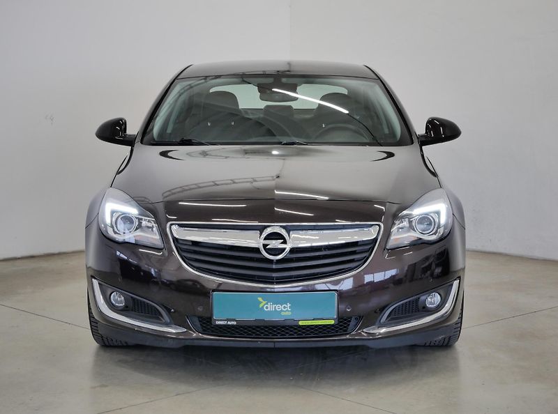 Opel Insignia - fotka 4 z 24