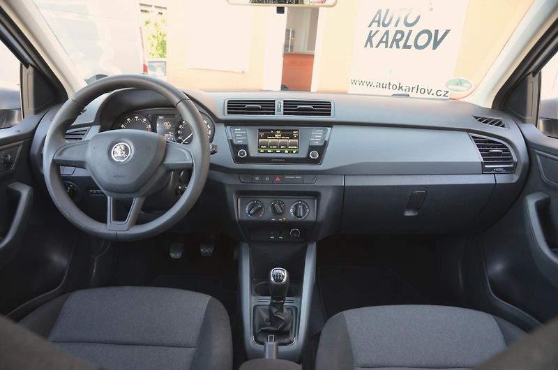 Škoda Fabia (2015) // REZERVOVÁNO //  - fotka 15 z 29