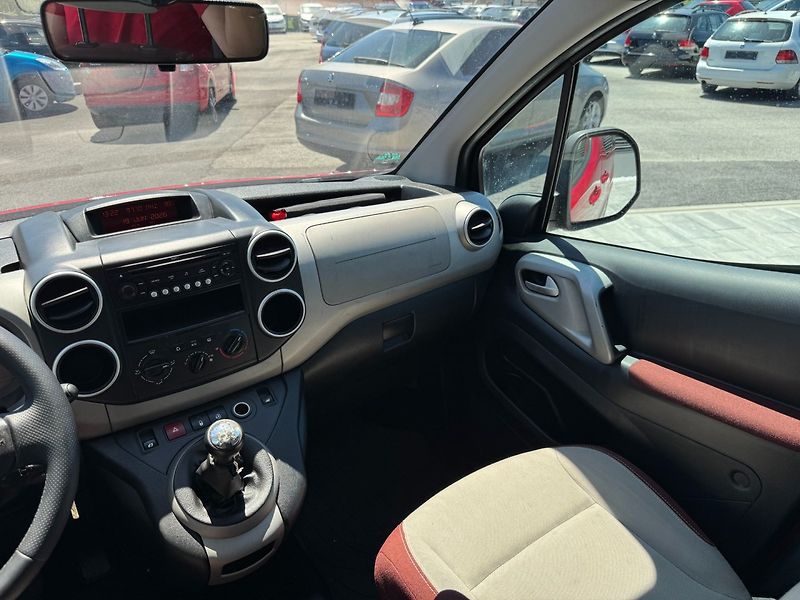 Citroën Berlingo (2009) 1,6 HDI 80Kw - fotka 15 z 26