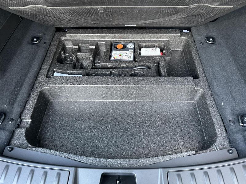 Land Rover Range Rover Evoque (2025) 2,0 S D165 - fotka 28 z 28