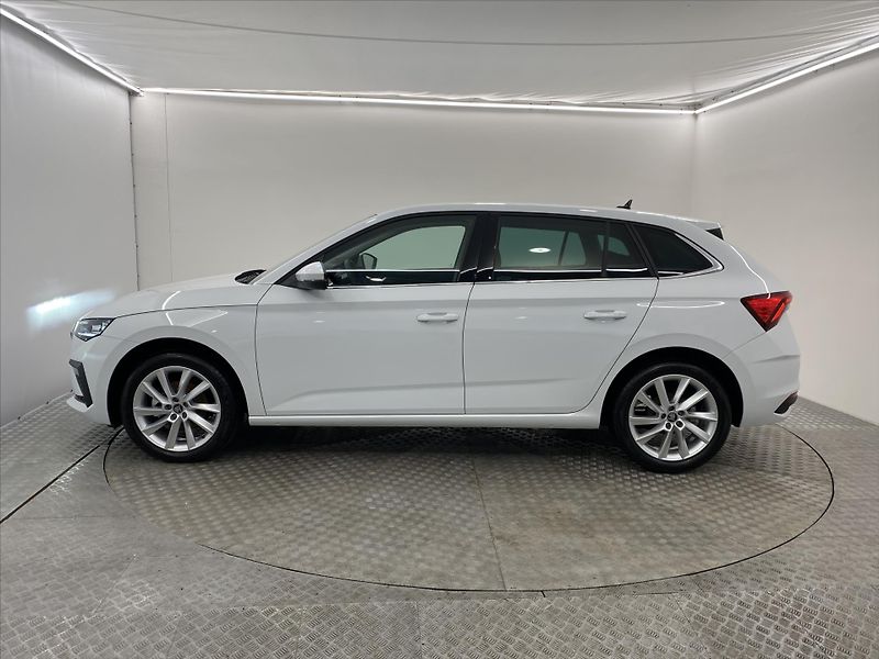 Škoda Scala 1,0 TSI 85kW Top Selection - fotka 3 z 25