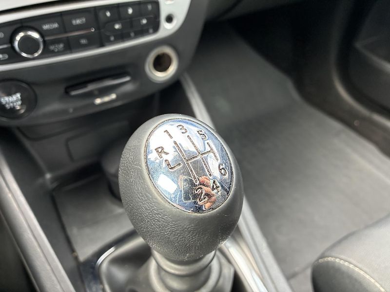 Renault Mégane 1,6i 81kW dig.KLIMA TAŽNÉ    - fotka 18 z 24