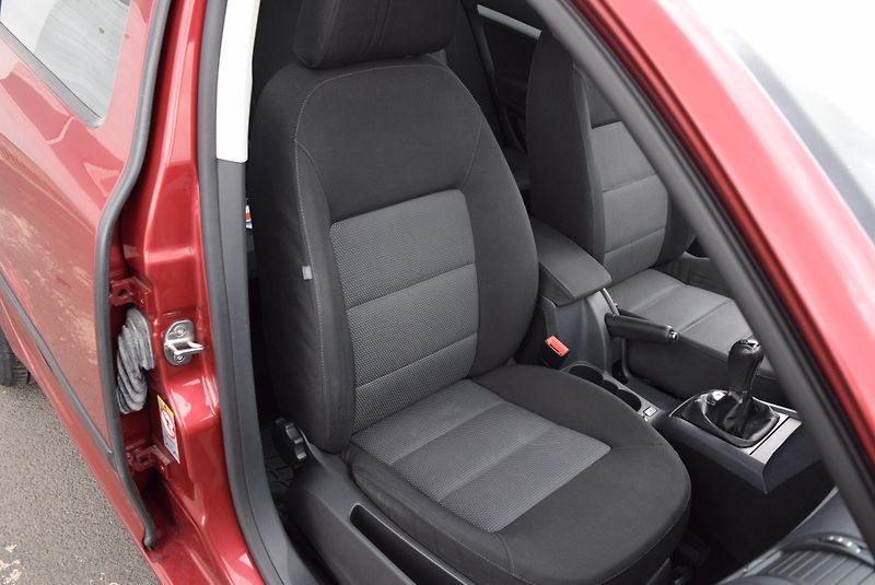 Škoda Octavia (2006) 1.9TDI 77kw ALU PARKTRONIC  - fotka 32 z 49