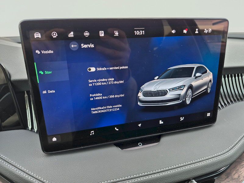 Škoda Superb (2025) Laurin & Klement 2.0 TDI 142kW - fotka 20 z 33