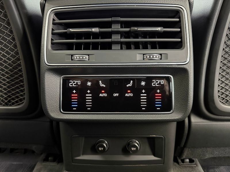 Audi Q7 50TDI QUATTRO S-LINE, VZDUCH, - fotka 26 z 30