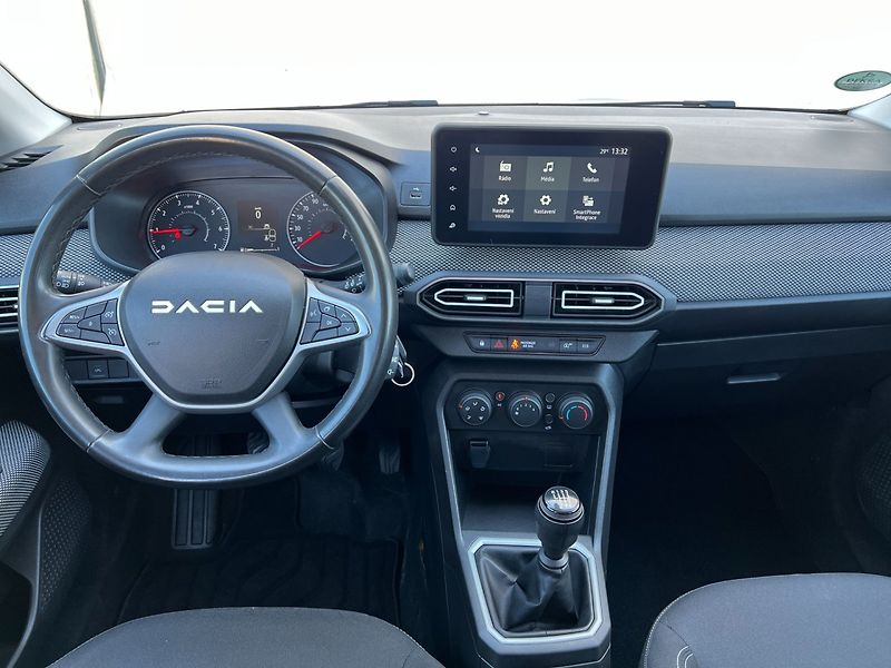 Dacia Jogger (2023) 1.0TCe 7míst! Tažné! ČR+1.maj. - fotka 13 z 32