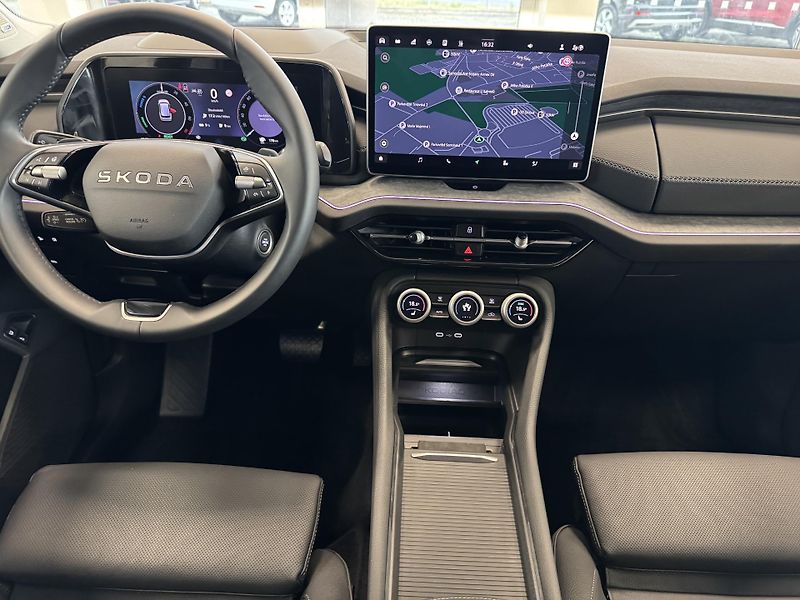Škoda Kodiaq (2025) 1,5TSi DSG  REZERVACE - fotka 12 z 47