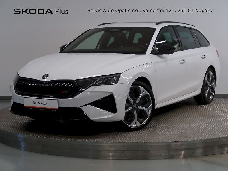 Škoda Octavia (2026) RS 2.0TSI 195KW DSG TAŽNÉ PANO - fotografie inzerátu