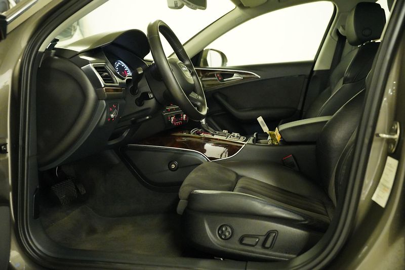 Audi A6 - fotka 11 z 27