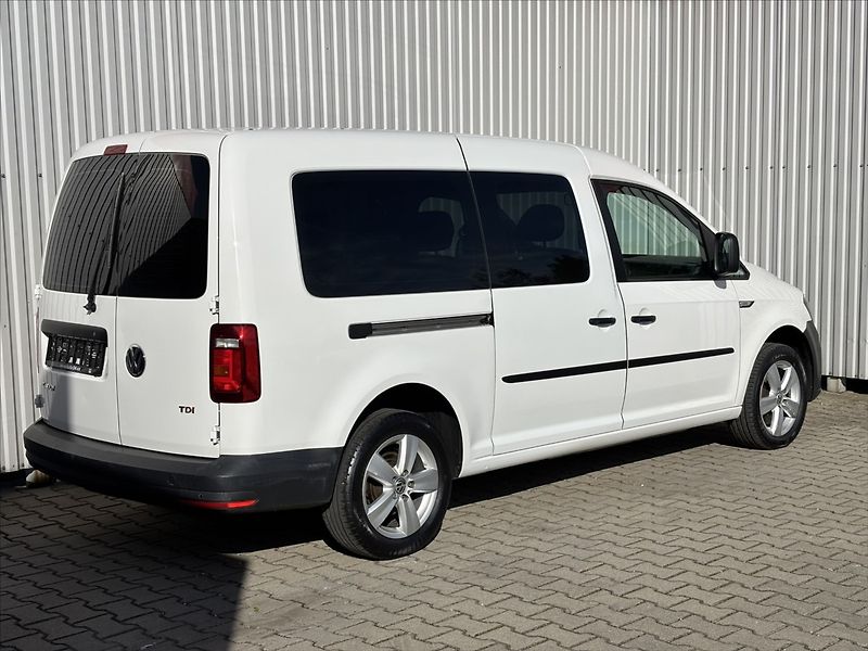 Volkswagen Caddy Maxi 2.0 TDi Comfortline - fotka 4 z 13