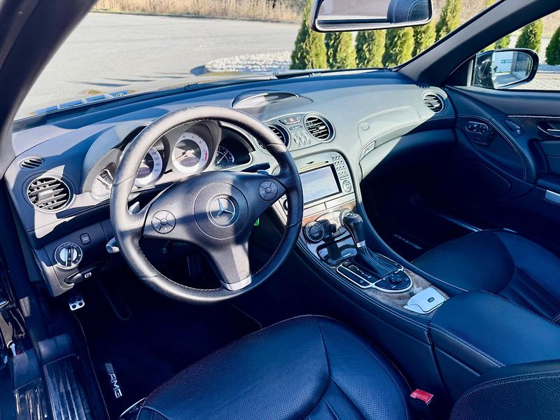 Mercedes-Benz SL (2009) 350, Euro 4, Kabrio - fotka 14 z 22