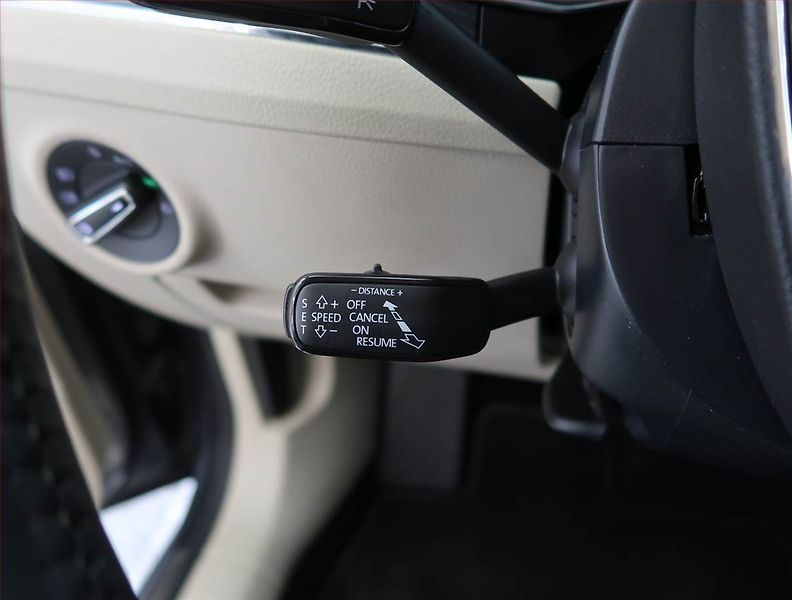 Škoda Superb (2022) Style 2.0 TDI, digi klima - fotka 23 z 27