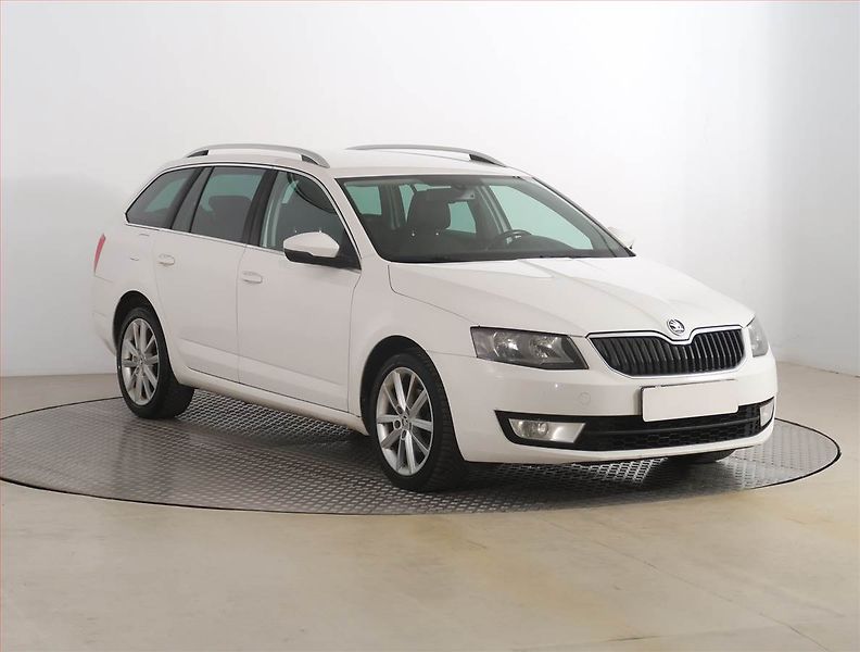 Škoda Octavia (2015) Elegance 1.6 TDI, Tempomat - fotografie inzerátu