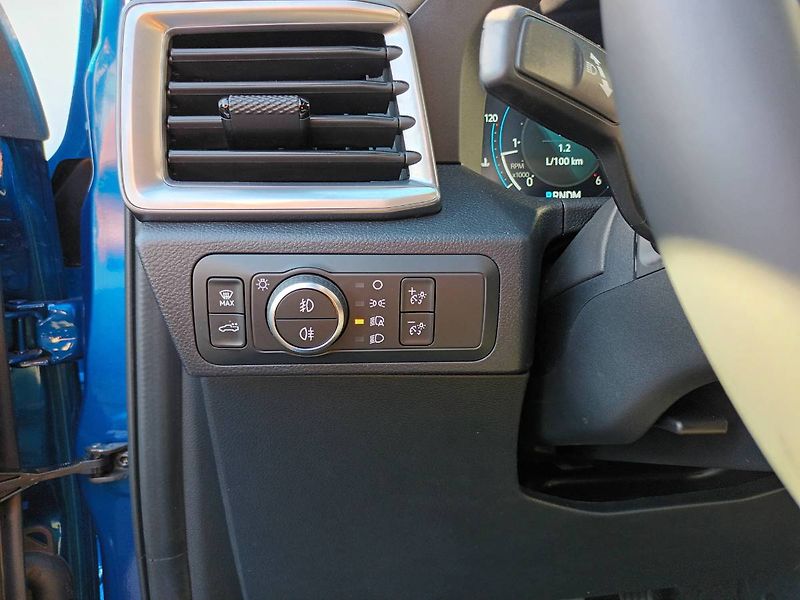 Volkswagen Amarok (2023) DC Aventura 3.0 TDI / 177 kW 1 - fotka 19 z 31