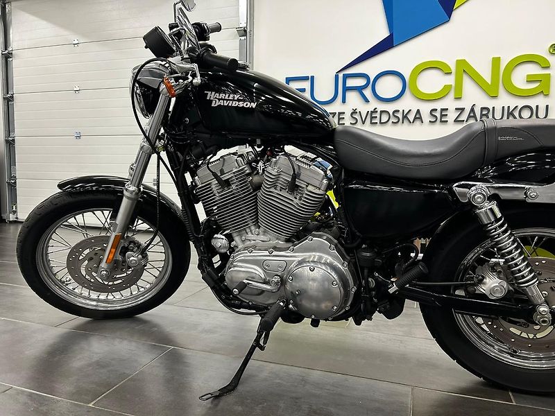 Harley-Davidson (2008) XL883 SPORTSTER - fotka 3 z 26