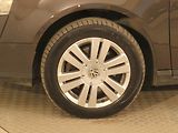 Volkswagen Passat (2006) Highline 2.0 TDI, Xenony - náhled 14