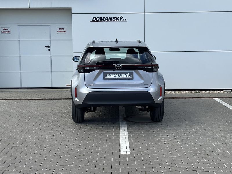 Toyota Yaris Cross (2026) LIMITED EDITION 1,5 HEV AT - fotka 11 z 14