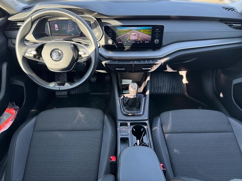 Škoda Octavia (2023) AMBITION 2.0TDI 110kW CZ DPH - fotka 9 z 11