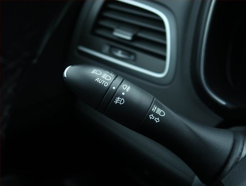 Renault Koleos (2018) Intens 1.6 dCi, Serv.kniha - fotka 16 z 25