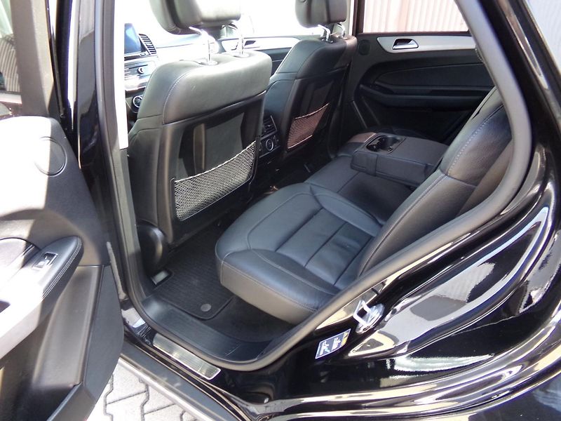 Mercedes-Benz GLE 3,0   350 CDI 4MATIC - fotka 29 z 29