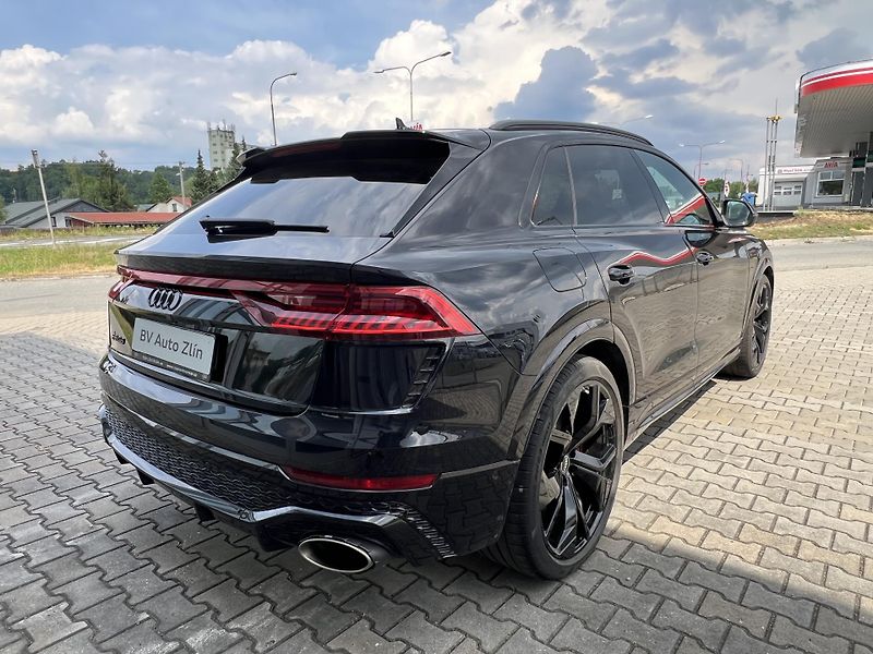 Audi RS Q8 (2021) Audi RS Q8 Full výbava, TOP st - fotka 5 z 39