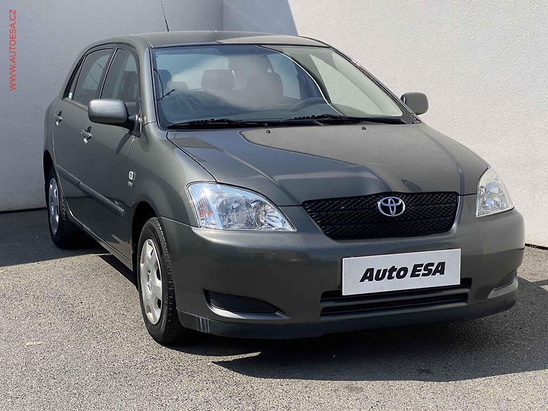 Toyota Corolla (2004) 1.4 VVT-i, ČR, TZ, park.čidla - fotografie inzerátu