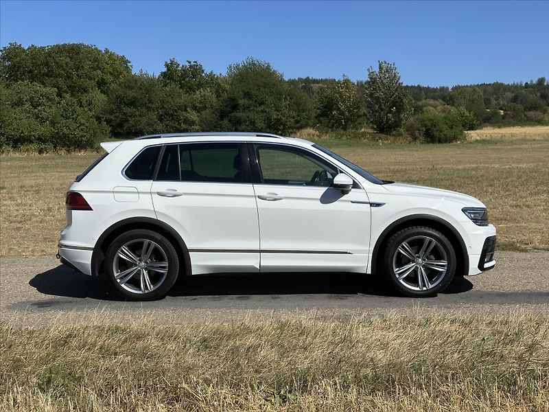 Volkswagen Tiguan 1,4 TSI DSG R-line matrix virt - fotka 8 z 30