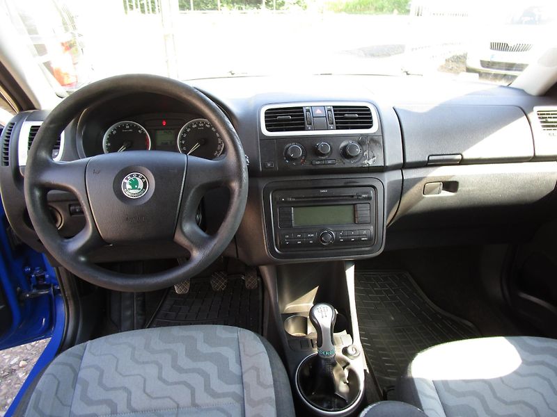 Škoda Roomster 1,9TDI-77KW-KOUPEN V ČR - fotka 10 z 16