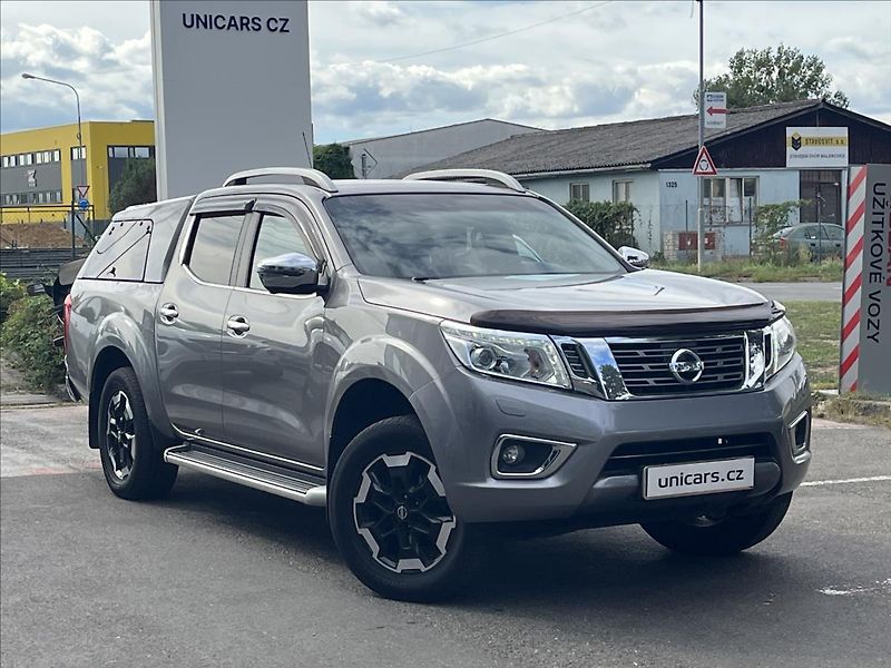 Nissan Navara 2,3 dCi  Tekna NP300 AT - fotka 3 z 39