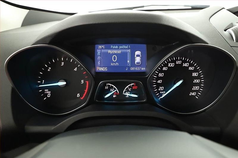 Ford Kuga (2016) 2.0 TDCi, 4X4, Automat - fotka 8 z 15