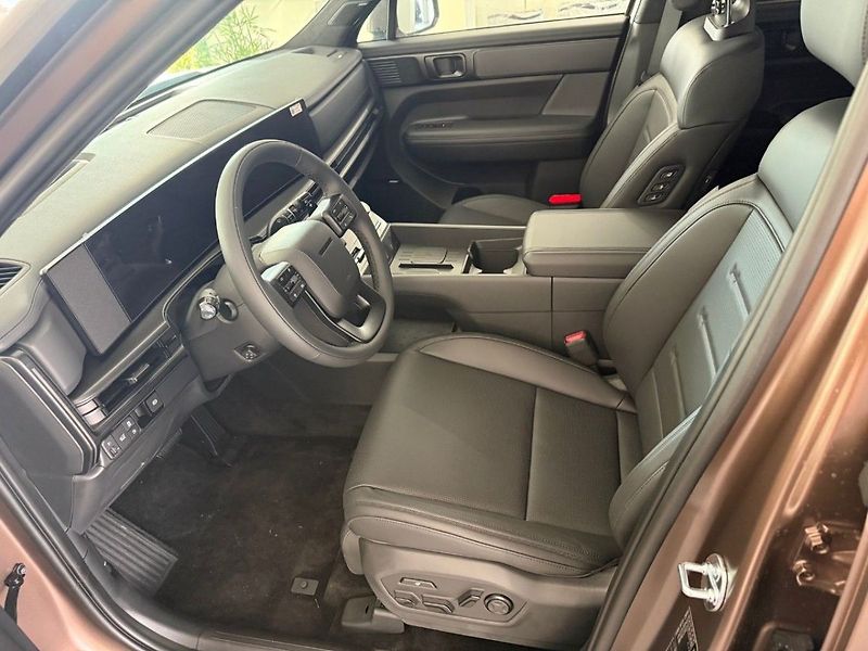 Hyundai Santa Fe 7S 25 1,6 TGDI PHEV 4WD AT CAL - fotka 8 z 10