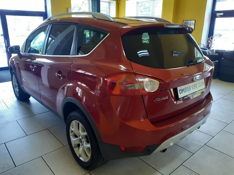 Ford Kuga 2.0 TDCI 4x4 TITANIUM - fotka 5 z 24