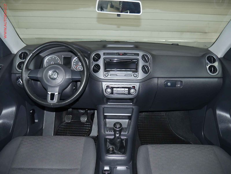 Volkswagen Tiguan (2011) 1.4 TSI, ČR, AC, temp - fotka 8 z 19