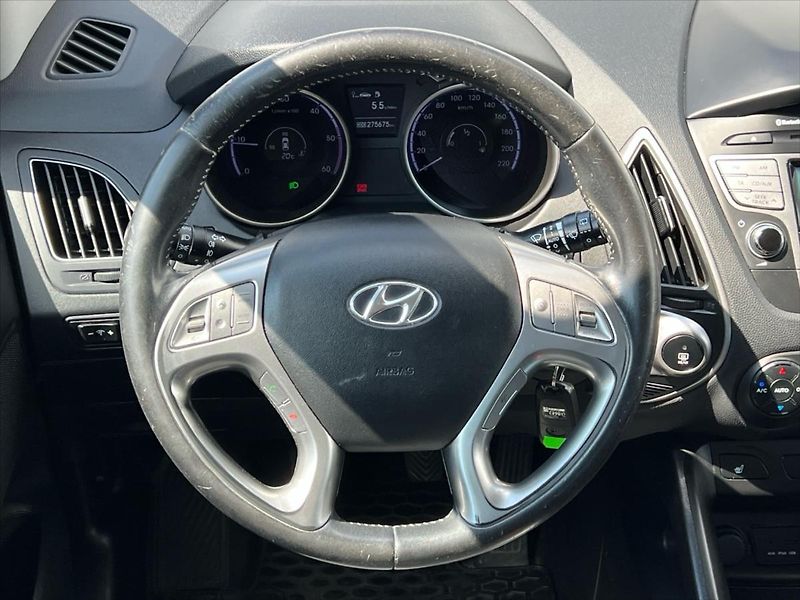 Hyundai ix35 1,7 CRDi 85kW STYLE - fotka 15 z 25