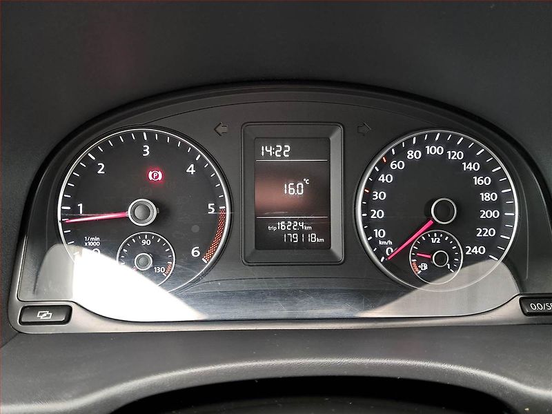 Volkswagen Caddy (2012) 1.6 TDi, ČR - fotka 8 z 13