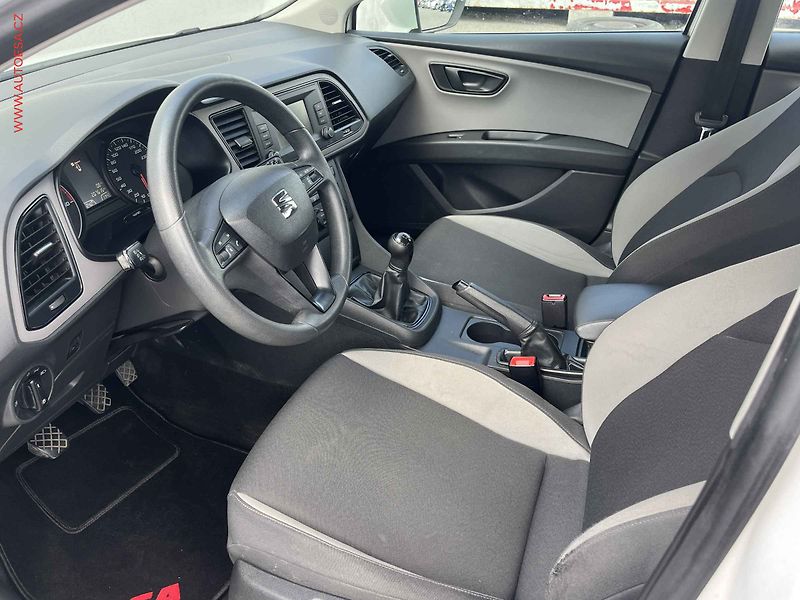 Seat Leon (2013) 1.2TSi, ČR, autoAC - fotka 9 z 16