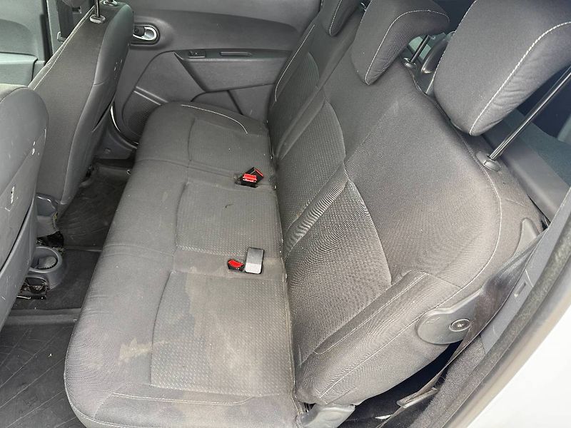 Dacia Lodgy (2018) 1.6 SCe 80 kW Arctica - fotka 9 z 21