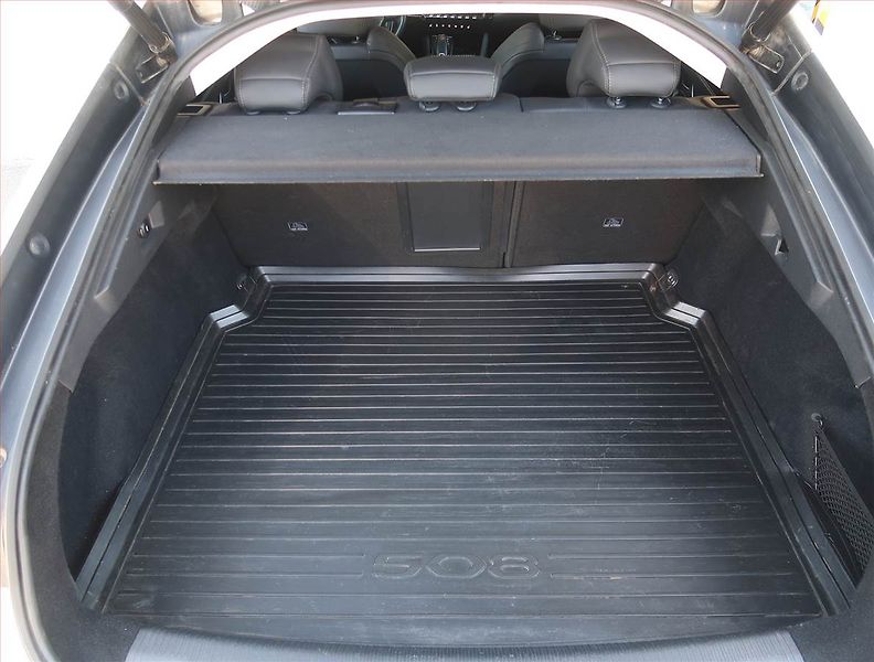 Peugeot 508 (2019) 1.5 BlueHDi, Automat - fotka 14 z 22