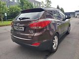 Hyundai ix35 2,0 CRDi 4WD + pneu  - náhled 4