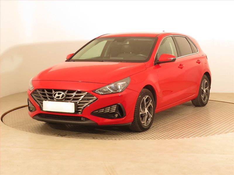 Hyundai i30 (2020) 1.5 DPI, LPG, Serv.kniha - fotka 2 z 17