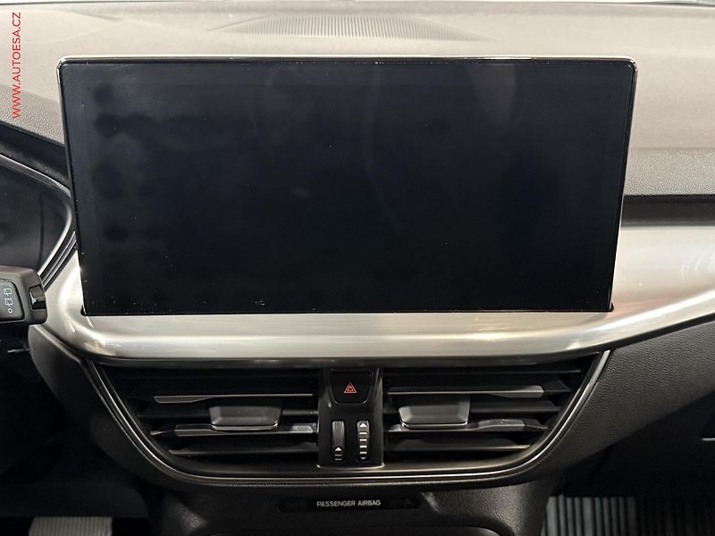 Ford Focus (2022) 1.5TDCi, 1.maj,ČR, Titanium - fotka 18 z 19