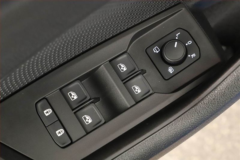 Škoda Octavia (2025) RS 2.0 TSI, RS 2.0TSI, KEYLESS - fotka 16 z 21