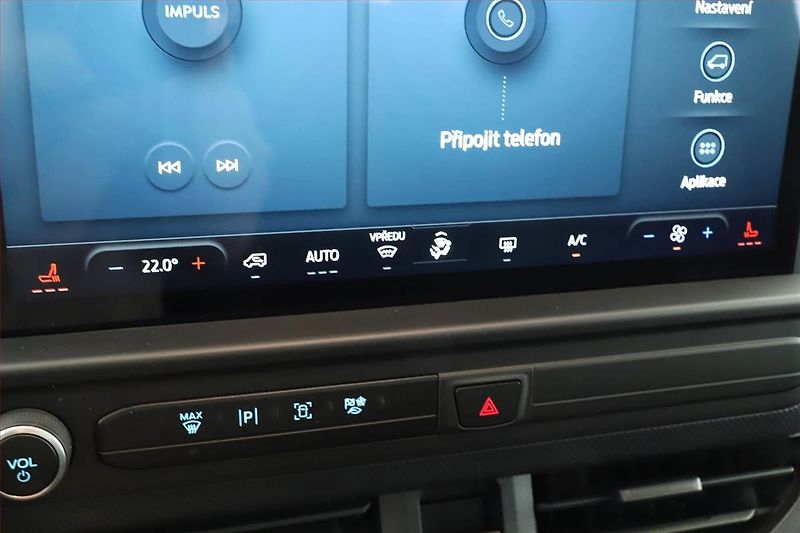 Ford Transit Custom (2024) 2.0 EcoBlue - fotka 13 z 15