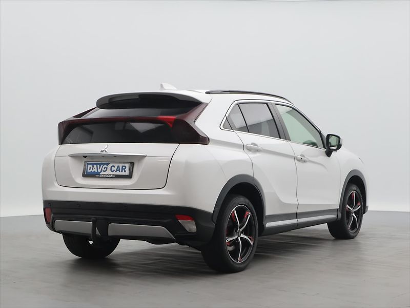 Mitsubishi Eclipse Cross 1.5 T-MIVEC 120kW Intense CVT - fotka 7 z 39