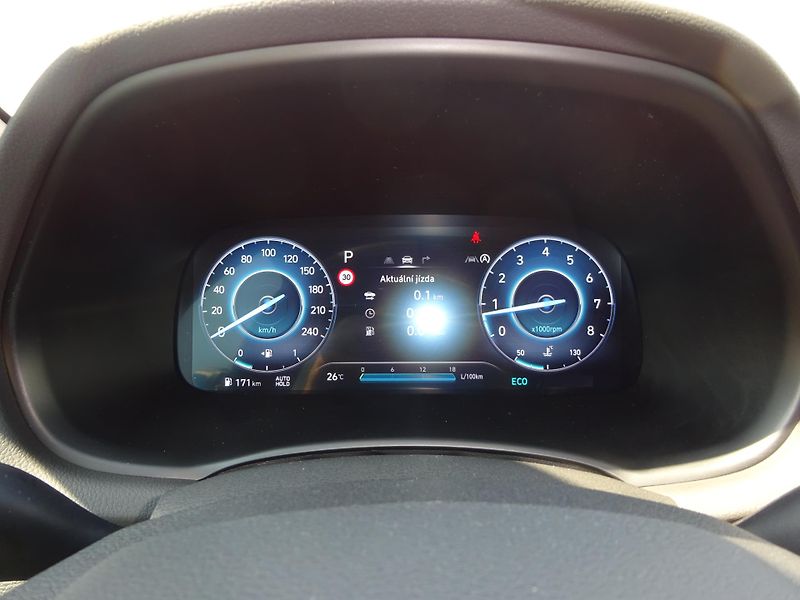 Hyundai i30 1.5 T-GDI 103kW DCT N-Line - fotka 15 z 20
